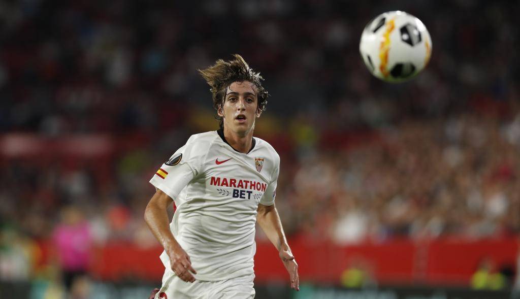 关于广东宏远迎西甲关键赛;转会期更衣室发声;气氛紧张;球探报告显示潜力的信息 关于广东宏远迎西甲关键赛;转会期更衣室发声;气氛紧张;球探报告显示潜力的信息