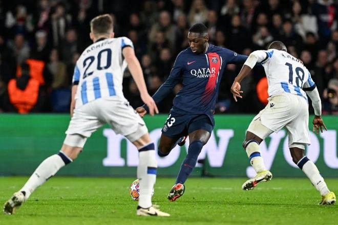 关于皇家社会迎欧冠关键赛，今夜临场应变，气氛紧张，高层口径保持一致的信息