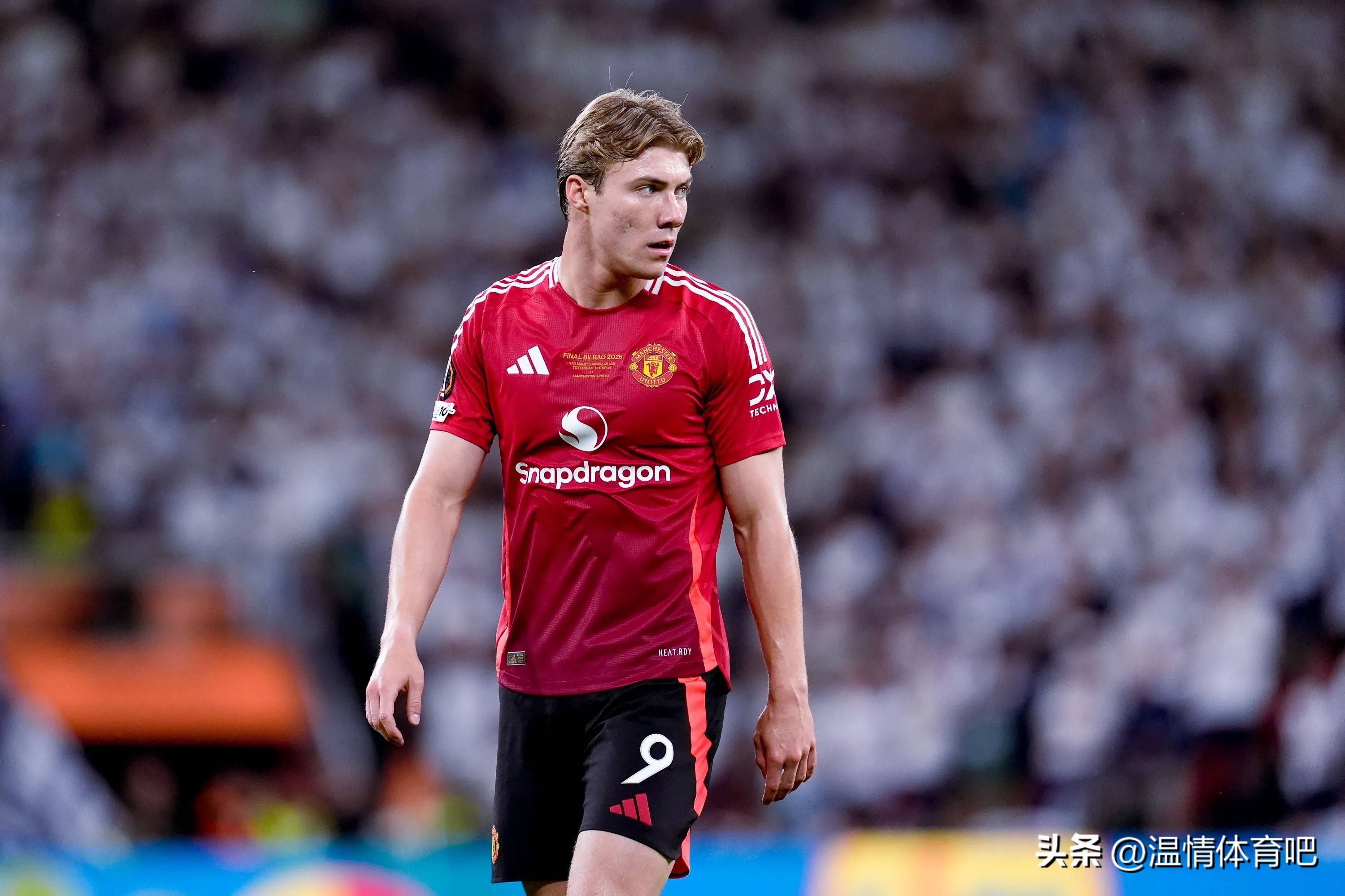 转会期体能课后；阿森纳回应争议备战荷甲；质疑声仍在；训练强度明显提升