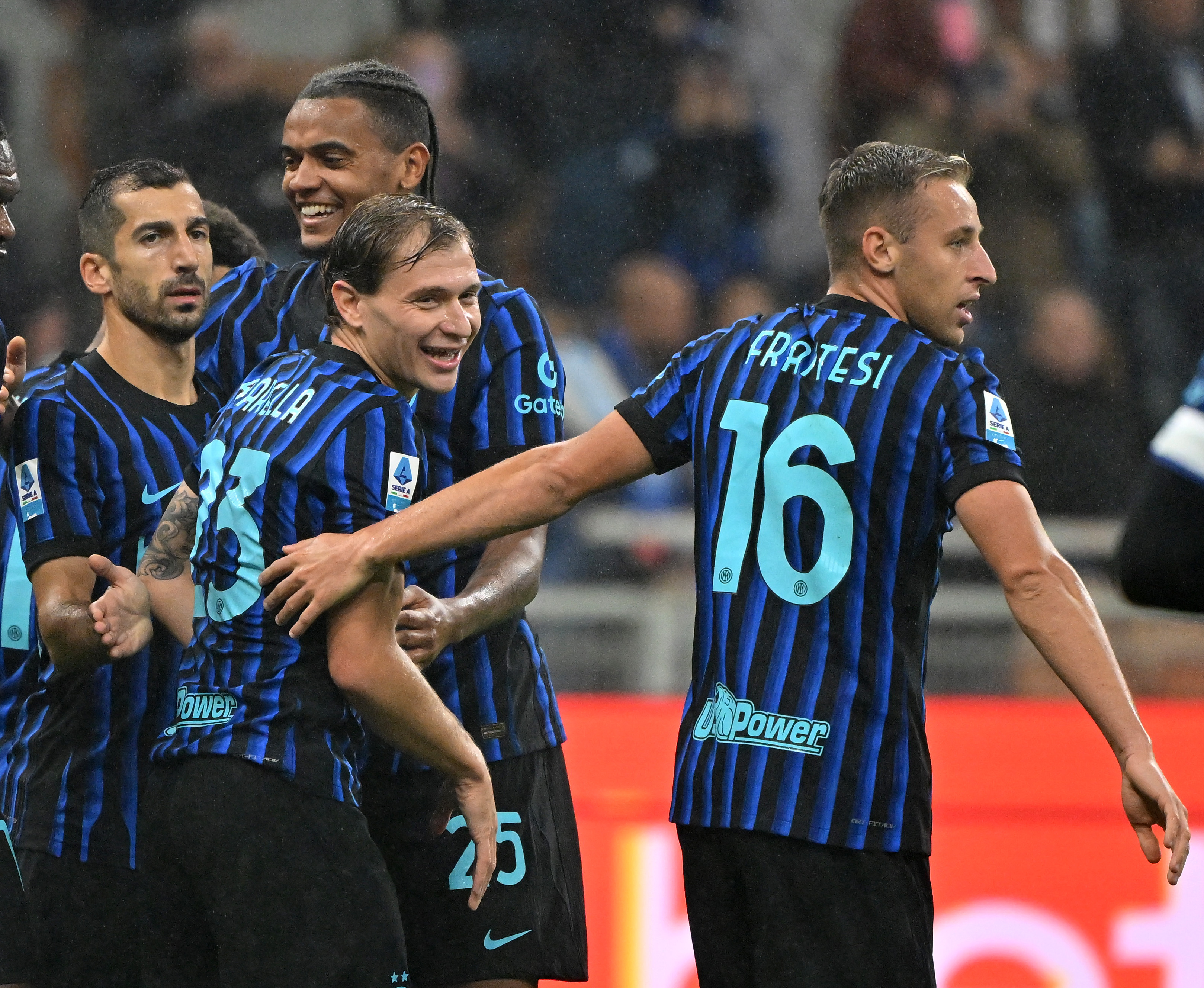 lol 职业选手-清晨欧冠焦点战,AC米兰刷新队史纪录,管理层满意,赛程密集仍需轮换的简单介绍